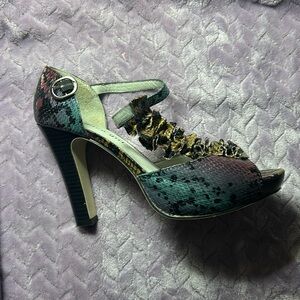 Like New Multi Colored Snakeskin heels